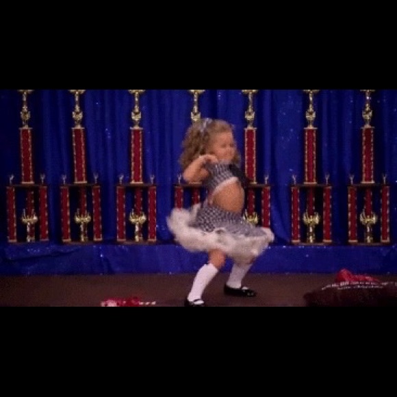 Meet your Posher, Kelli - Picture 1 of 1